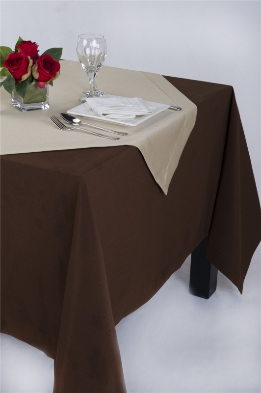咖啡色西餐台布