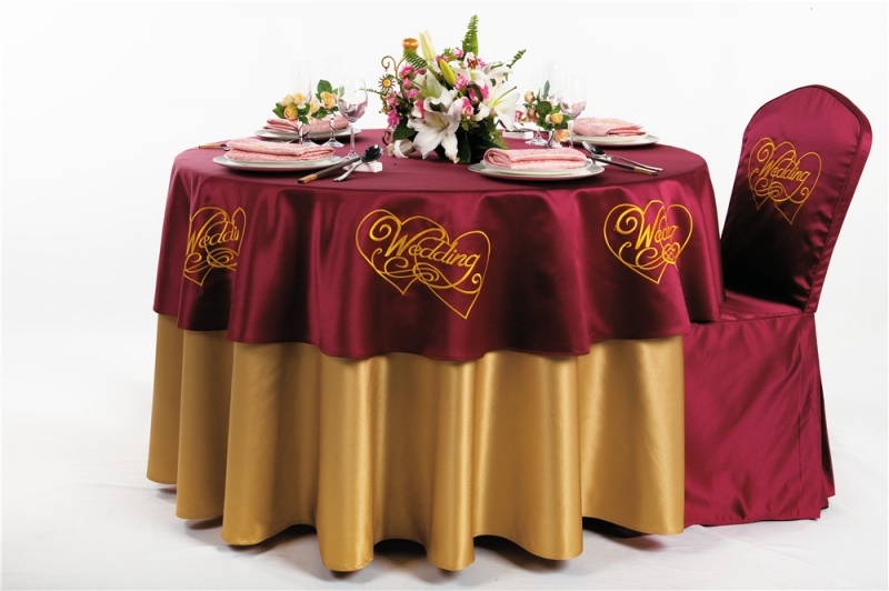 汇演主桌刺绣椅套2